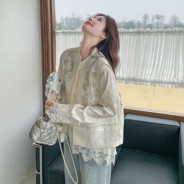 新中式国风马甲上衣蕾丝衬衫套装女2025春新款设计感超好看两件套