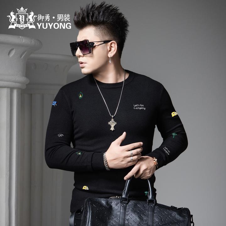欧货潮牌卡通刺绣毛线衣男士秋冬季圆领保暖针织打底衫长袖毛衣男
