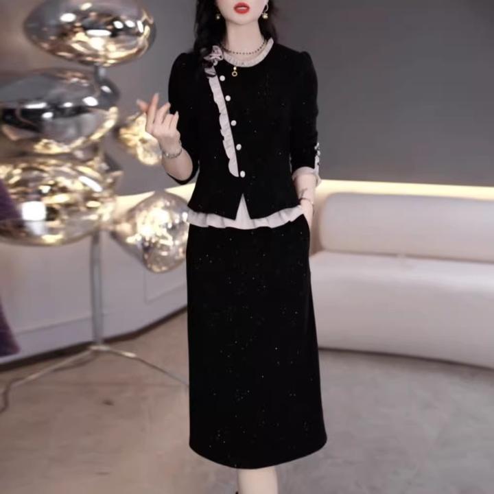 高端气质长袖连衣裙女秋冬季新款妈妈装轻奢显瘦加厚配大衣长裙子