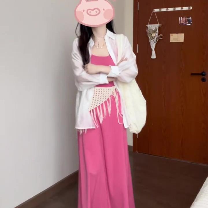 开春气质穿搭冷淡系独特别致小个子显瘦衬衫粉色吊带裙气质两件套