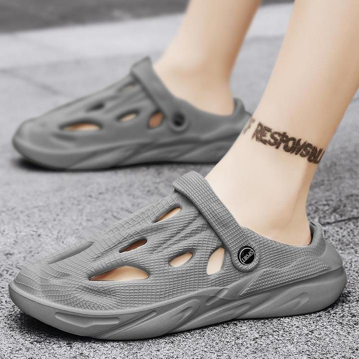 洞洞鞋男夏季防滑耐磨开车运动越南沙滩凉鞋2025新款外穿大码拖鞋