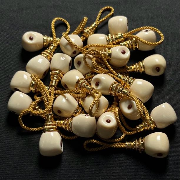 P183黄金塔分体三通约珠径12*对孔12毫米 只做天然猛犸牙