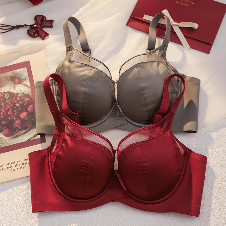 红色缎面性感内衣女无痕大胸显小薄款收副乳防下垂调整型文胸罩