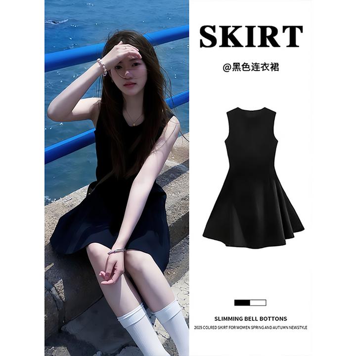 黑色无袖连衣裙女2025新款夏季绝美修身掐腰a字小个子黑裙短裙子
