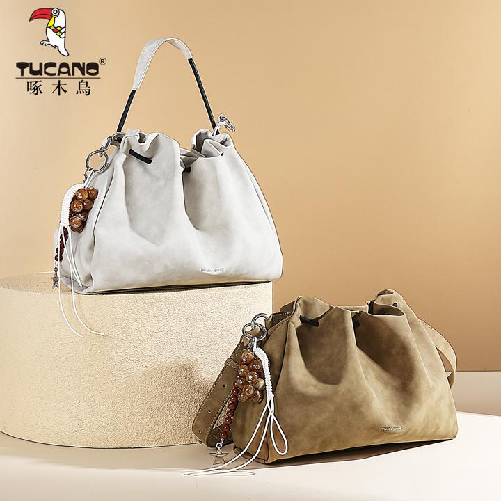 秋冬时尚休闲百搭女士复古风简约防水托特包肩包通勤韩版风流浪包