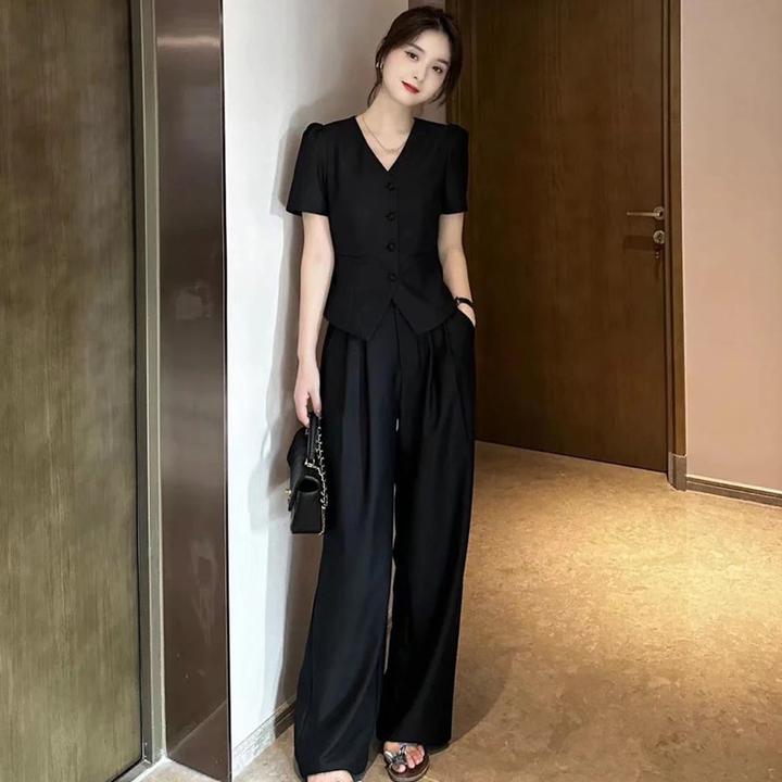 NY6302LZY知音F夏季气质短袖上衣短外套+休闲西装直筒裤时尚套装