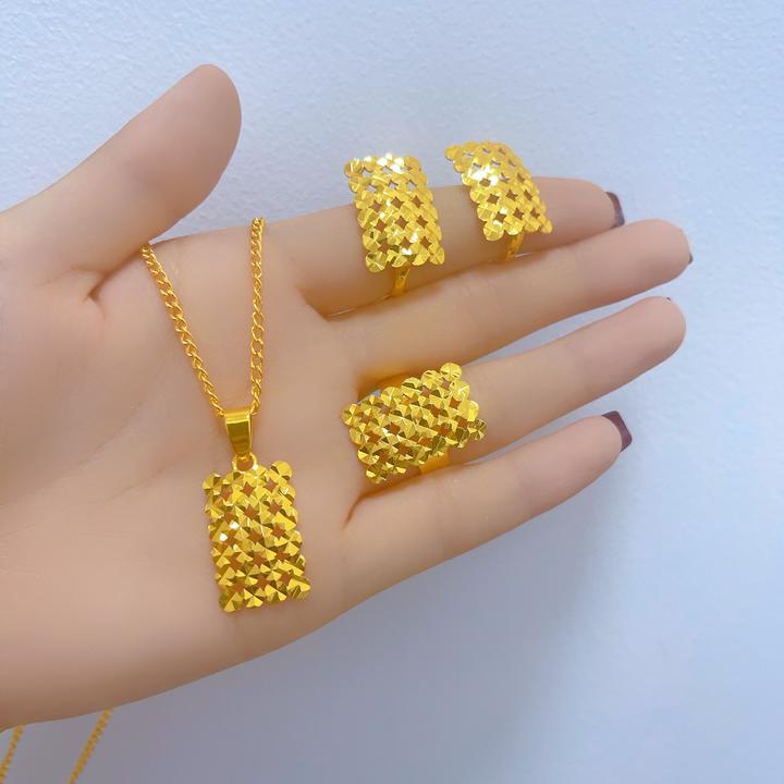 铜合金项链 462新款三件套首饰耳环项链戒指爆款白搭时尚金色铜