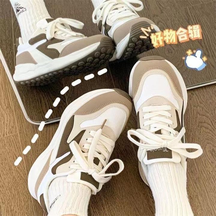 新款轻便透气跑步鞋女学生党百搭软底ins风阿甘老爹鞋