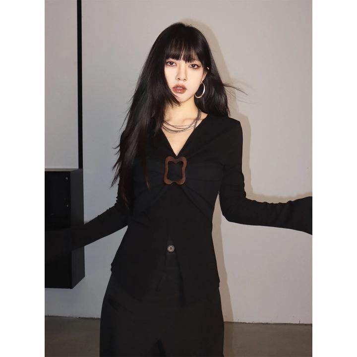 法式时尚褶皱开叉v领长袖t恤女秋季修身显瘦收腰喇叭袖打底衫上衣