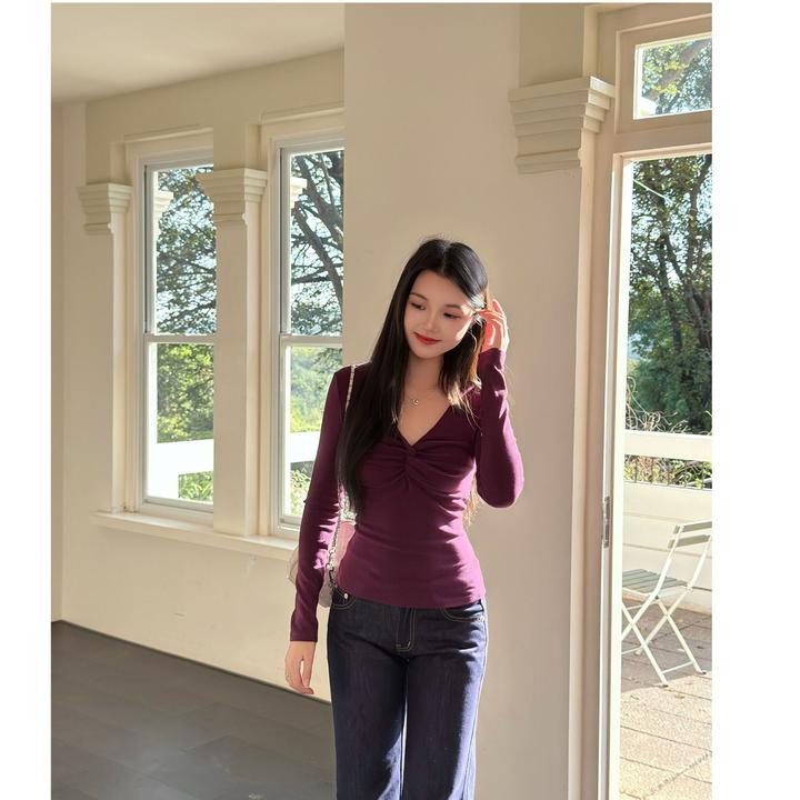 扭结设计感V领长袖T恤女秋冬季内搭打底衫正肩修身上衣2025新款