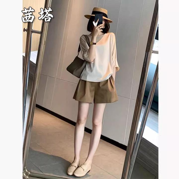 高端女装2025年新款夏季时尚百搭气质港味休闲显瘦减龄短裤两件套