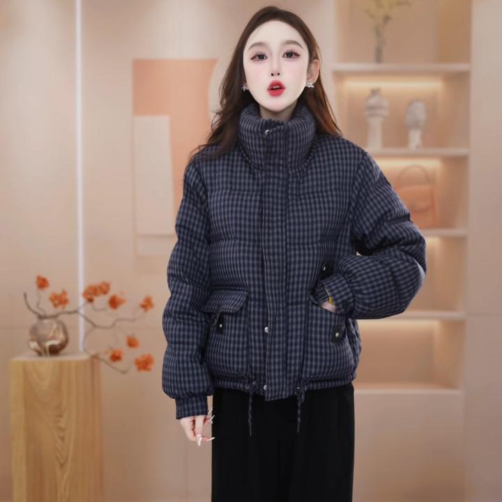 2025年冬装新款时尚韩系格纹短款羽绒服女立领加厚保暖面包服外套