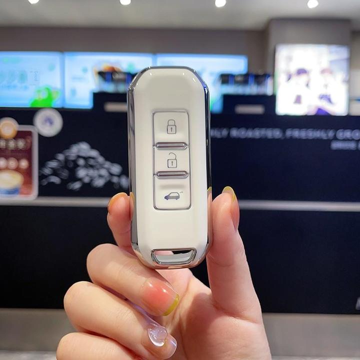 适用于一键启动宝骏560钥匙套530车18款510壳E100包310W扣e200女