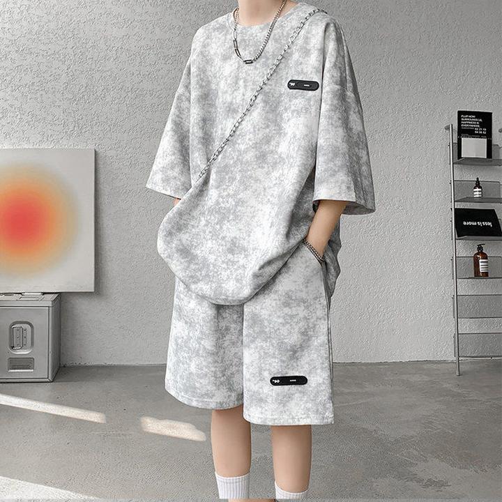 夏季套装男小众扎染七分袖t恤短裤潮流酷帅大码男装一整套男士