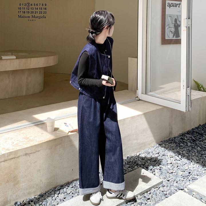 高级感巨好看大方得体韩系穿搭一整ootd牛仔马甲阔腿裤两件套春秋