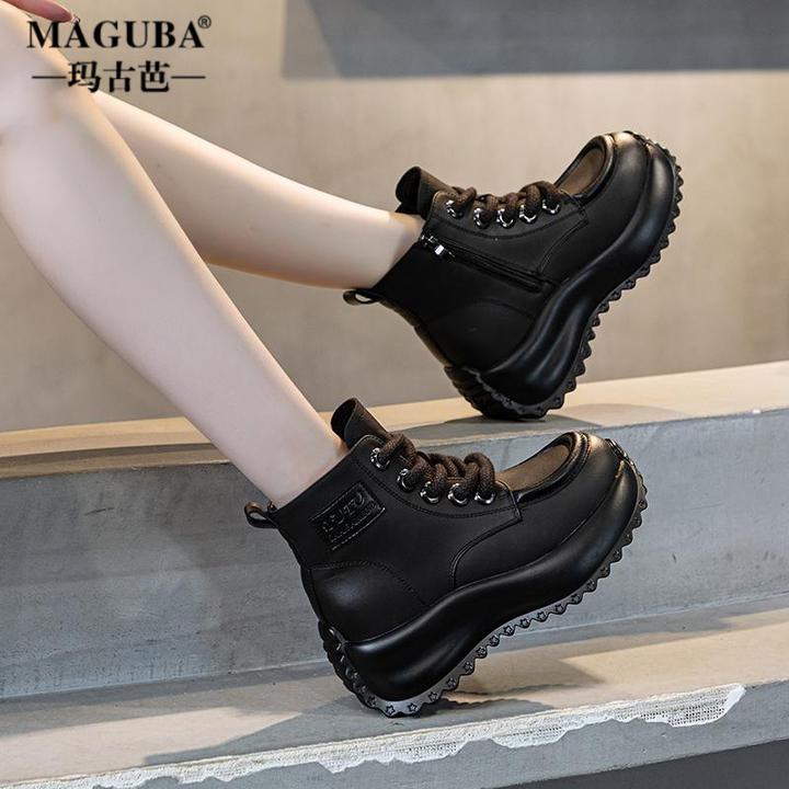 复古厚底英伦风马丁靴女款时尚舒适百搭增高短筒靴