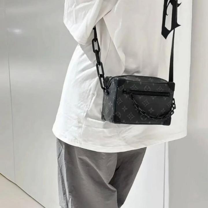 广州芯片版黑武士softtrunk黑盒子斜挎男包2025新款流行相机包
