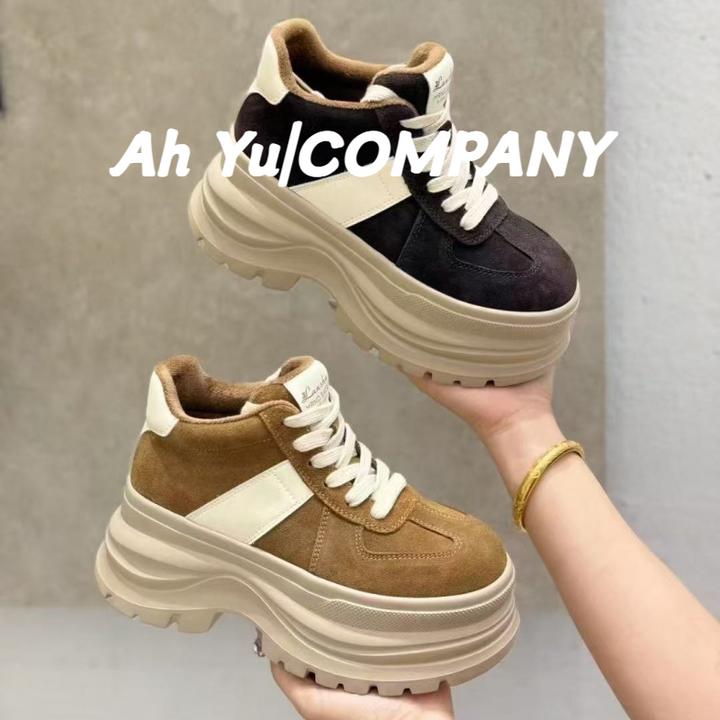 欧洲站真皮厚底松糕板鞋女2025秋季新款百搭时尚休闲增高运动鞋潮