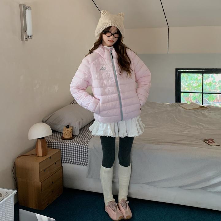 樱子oni韩系轻薄冬季连帽修身排骨棉服女短款保暖外套