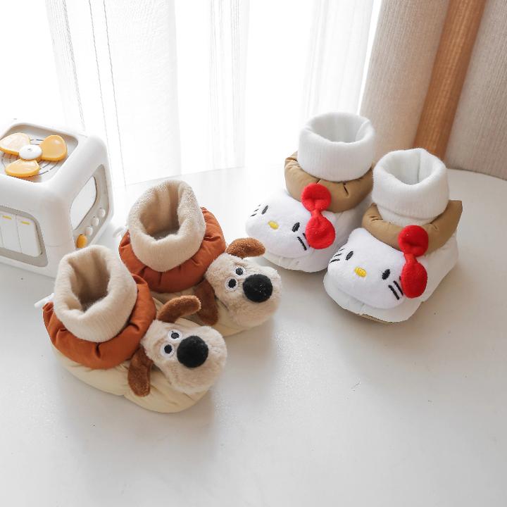 秋冬0-1岁婴儿鞋子6-12个月男女宝宝软底不掉跟步前鞋新生儿鞋袜