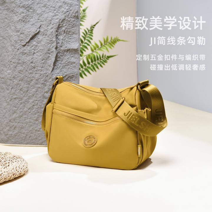 大容量斜挎包女休闲高级感妈咪包2025新款防水尼龙单肩旅行包轻便