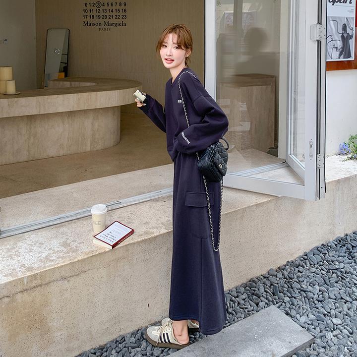 藏青色半身裙卫衣时尚套装连衣裙女2025新款春秋韩系宽松两件套