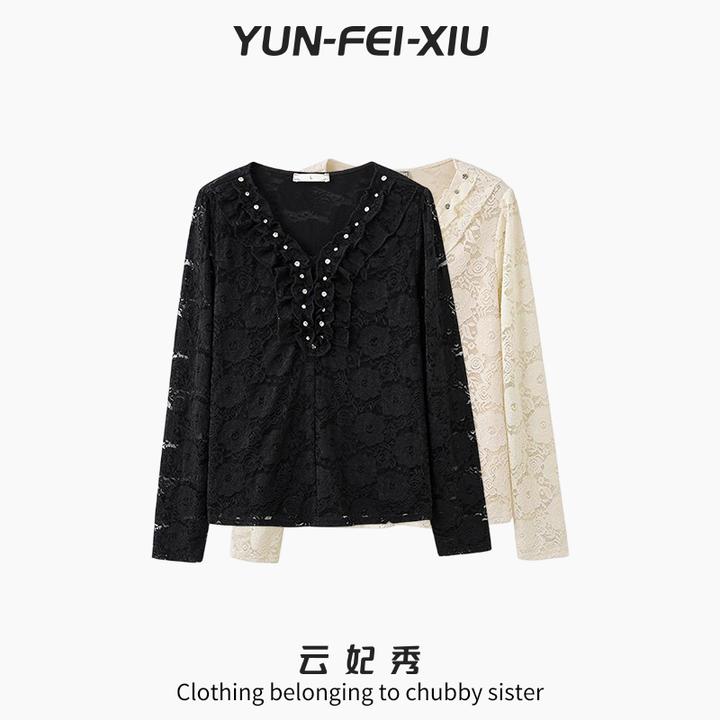云妃秀大码女装蕾丝衬时尚休闲胖妹妹显瘦宽松镂空V领上衣秋80149