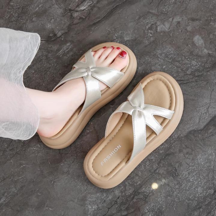 踩屎感厚底凉拖鞋女夏季外穿2025新款绝美仙女风配裙子沙滩一字拖