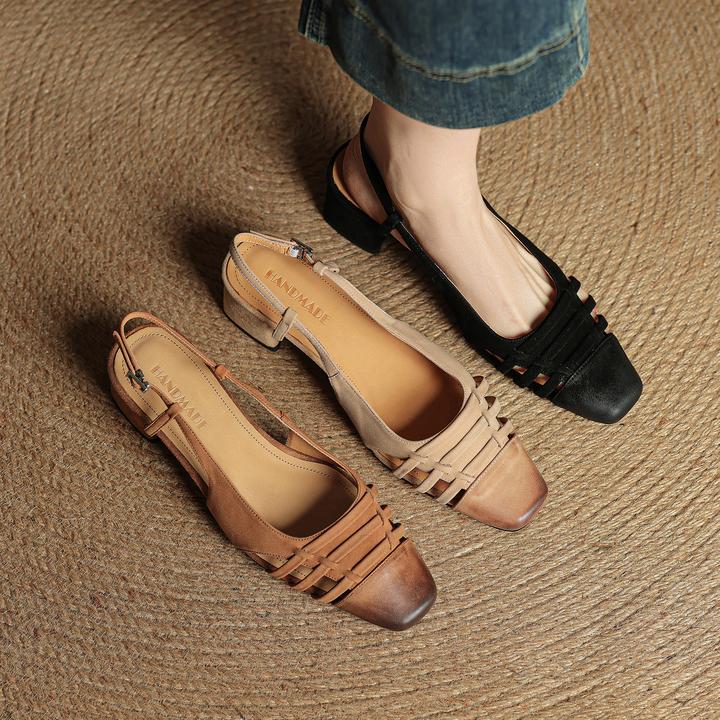 包头时装凉鞋女夏2025年新款粗跟复古百搭一字式扣带高跟罗马鞋子