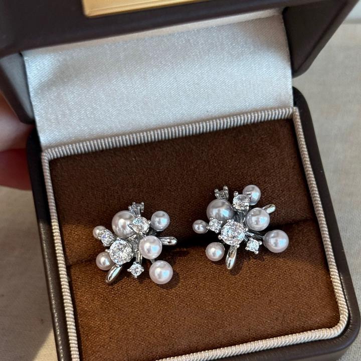 铜合金耳饰 轻奢高级感珍珠闪钻烟花银耳钉女2025年新款爆款耳饰