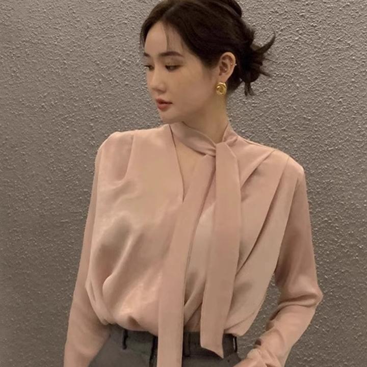 设计感V领缎面飘带衬衫女2025秋季新款气质高级感减龄轻奢衬衣女