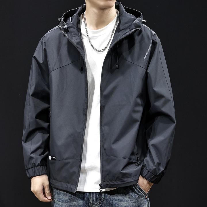 冲锋衣男外套连帽2025新款春秋潮牌男装大码男士户外山系薄款夹克