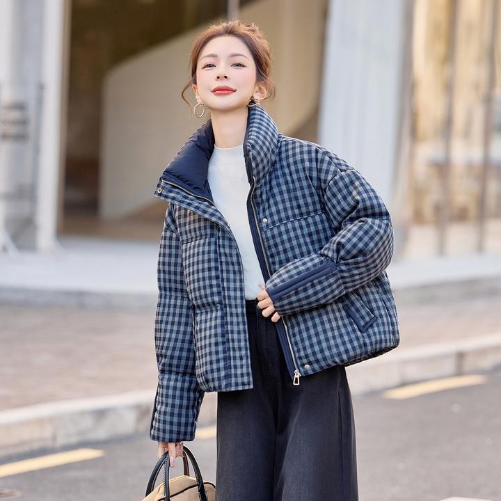 格子羽绒服女短款2025冬季新款洋气加厚保暖面包服白鸭绒外套冬款
