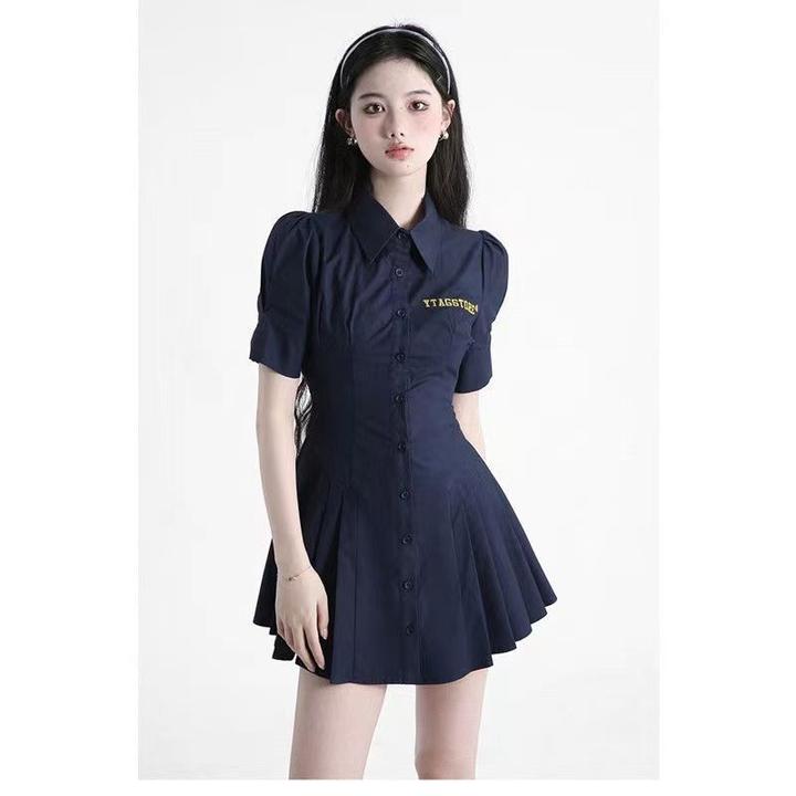 畅销学院风翻领连衣裙显瘦夏季短袖收腰褶皱 高档气质排扣a字裙子