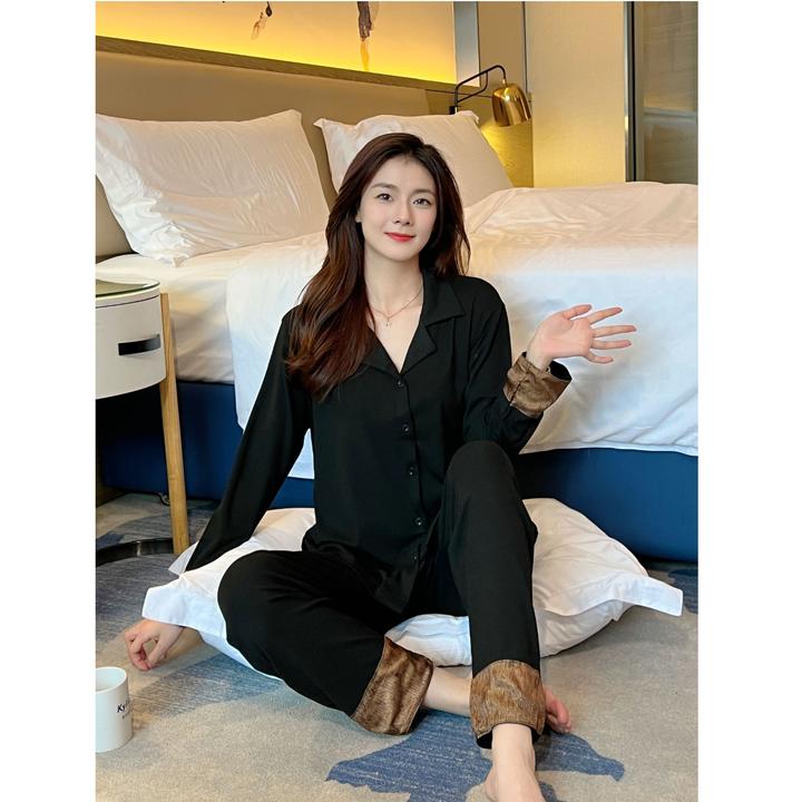 黑色高级感莫代尔撞色袖简约休闲睡衣女秋2025新款女士家居服套装