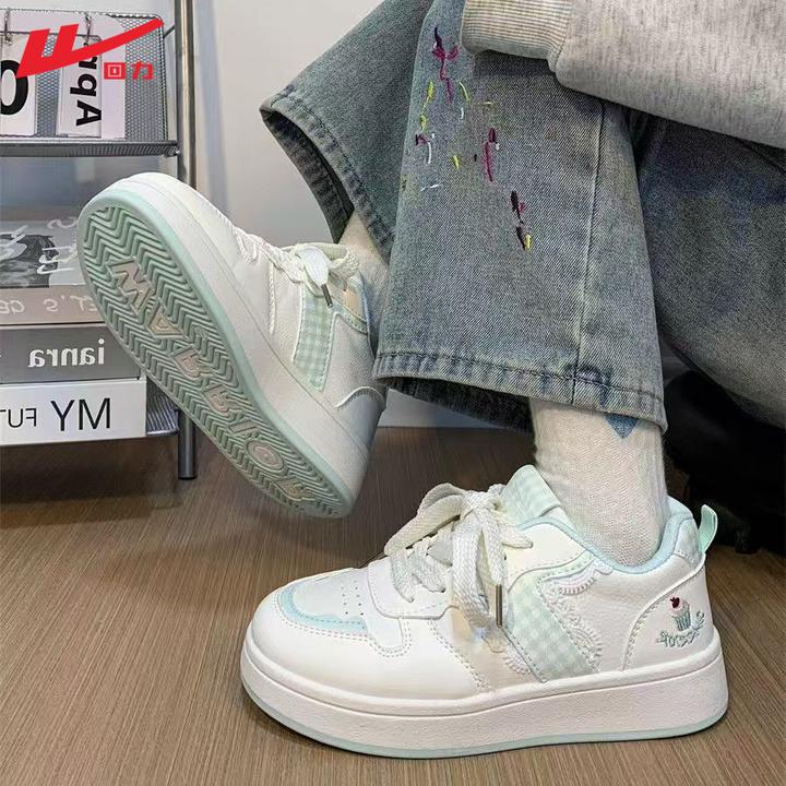 回力防滑小白鞋学生增高休闲板鞋2025新款秋季秋季女鞋学生党板鞋