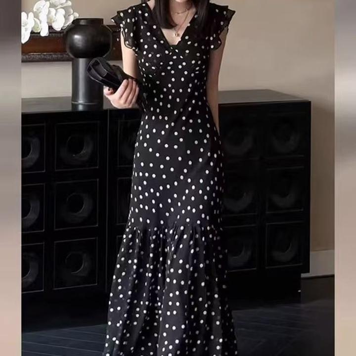 网红时尚爆款女神范洋气时髦夏季新款气质法式碎花长款遮肉连衣裙