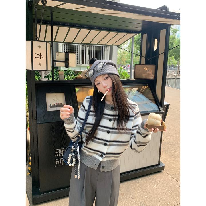 切糕自制【线条艺术】小个子初秋流光风老钱慵懒百搭条纹长袖毛衣