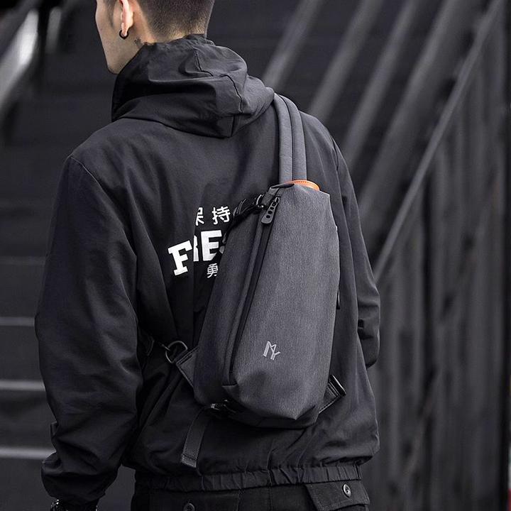 胸包男士单肩包斜挎包休闲运动小背包防水牛津纺韩版潮牌包包