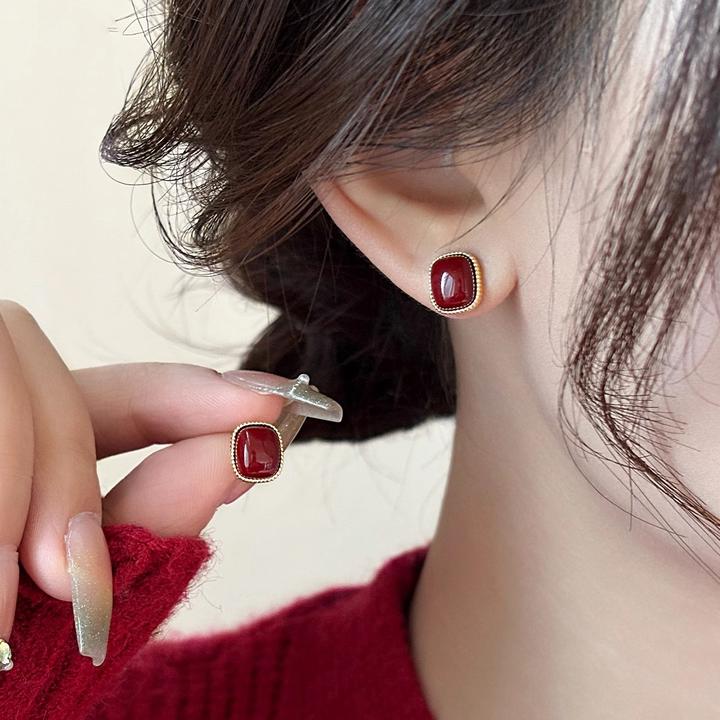 铜合金耳饰 新年红色耳钉2025新款爆款小众高级耳环气质过年耳饰