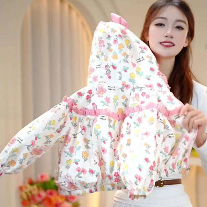 女童外套春秋2025新款儿童洋气卡通可爱上衣连帽宝宝碎花连帽外套