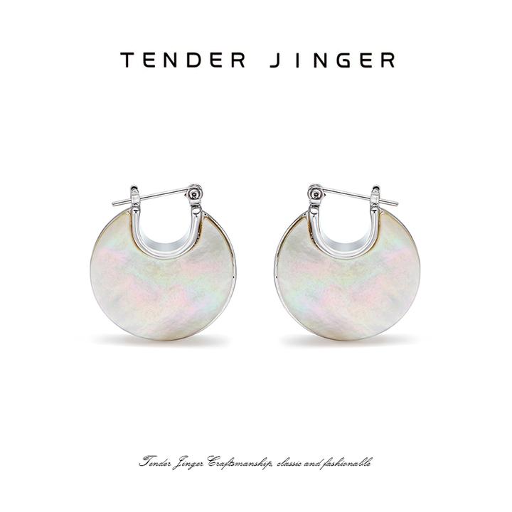 Tender Jinger 铜合金耳饰 【秋天的第一对耳环】新款白圆月耳饰
