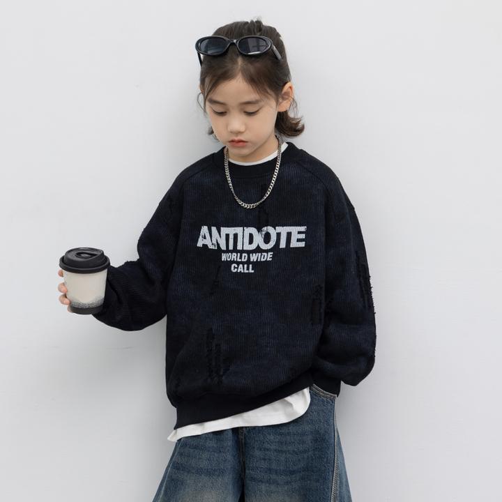 男童黑色磨破字母印花卫衣春秋款2025儿童柔软亲肤针织上衣中大童