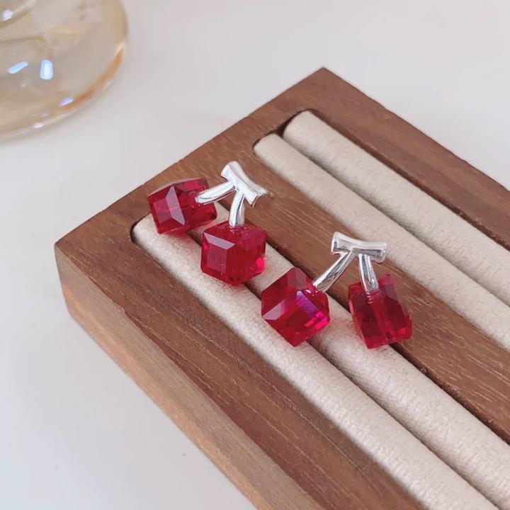 米梵缇 铜合金树脂耳饰 小樱桃红色通勤甜美可爱气质精致耳环女