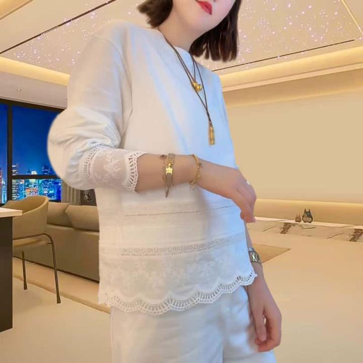 春季长袖韩系蕾丝提花上衣女士2025休闲气质洋气宽松圆领拼卫衣