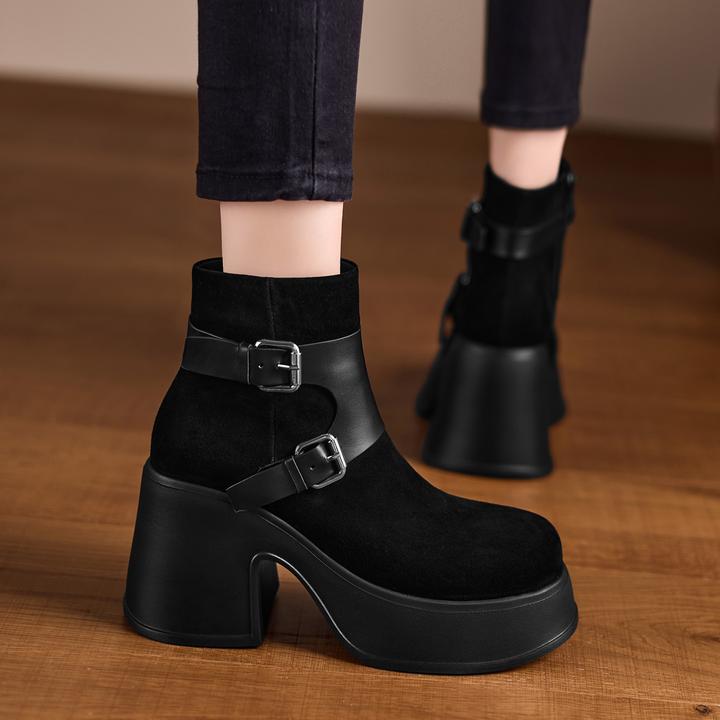 10cm小众设计厚底马丁靴圆头粗跟气质高跟短靴皮带扣机车靴时装靴