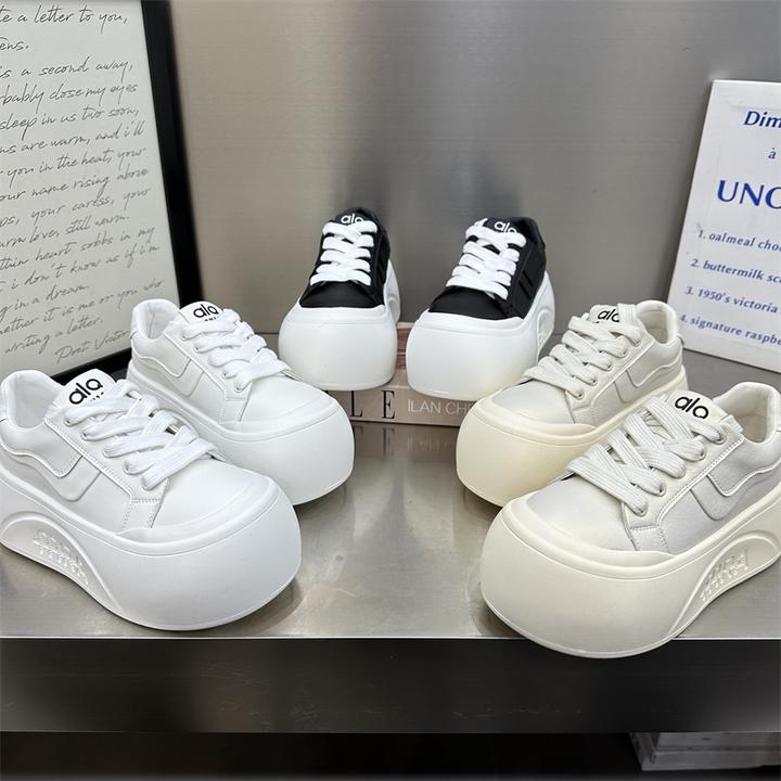 女款休闲百搭厚底网红时尚春季外穿包头ins韩版系带新款高定板鞋