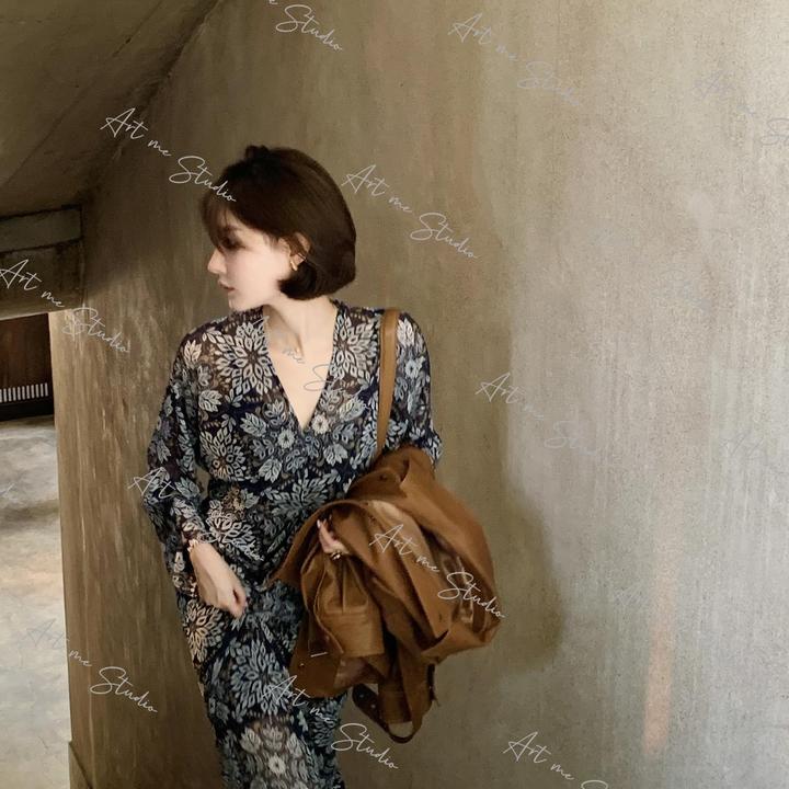 藤叶花色静谧完美体态女神美感轻盈飘纱微透修身连衣裙w1683l1