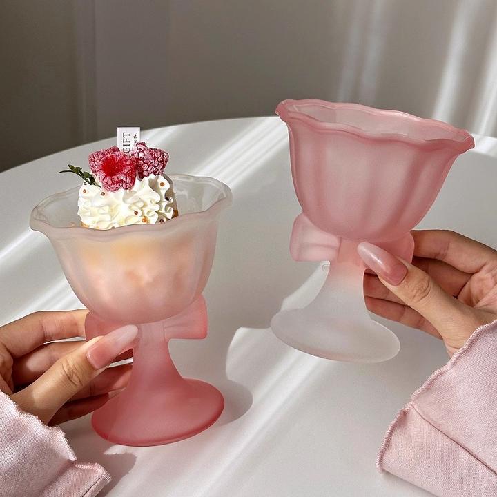 高颜值磨砂粉蝴蝶结玻璃杯高脚杯可爱伴手礼咖啡杯果汁杯冰淇淋杯
