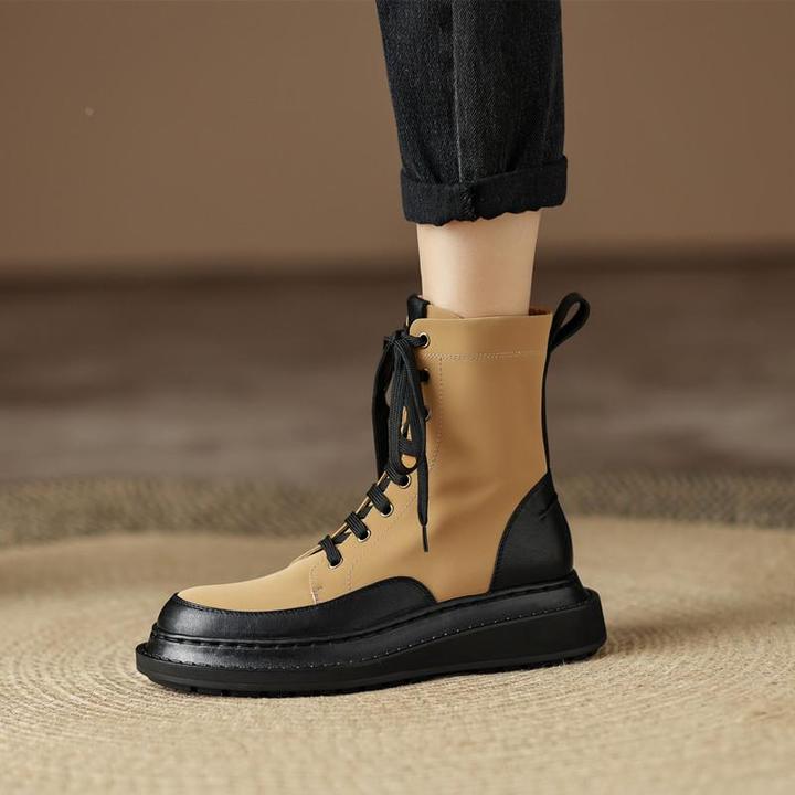 ins小众拼色真皮厚底系带马丁靴百搭软底切尔西短靴粗跟机车靴女
